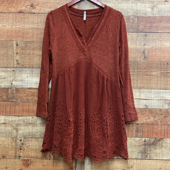 Monoreno Crochet Boho Peasant Long Sleeve Dress - Picture 1 of 4